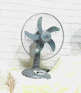 Quạt bàn Natifan B403